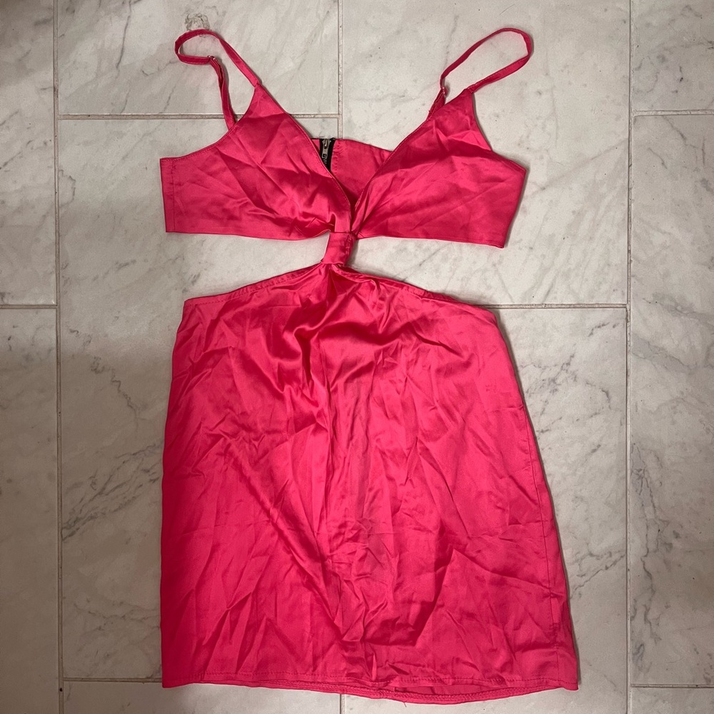 never been worn. didn’t come w tags got off amazon